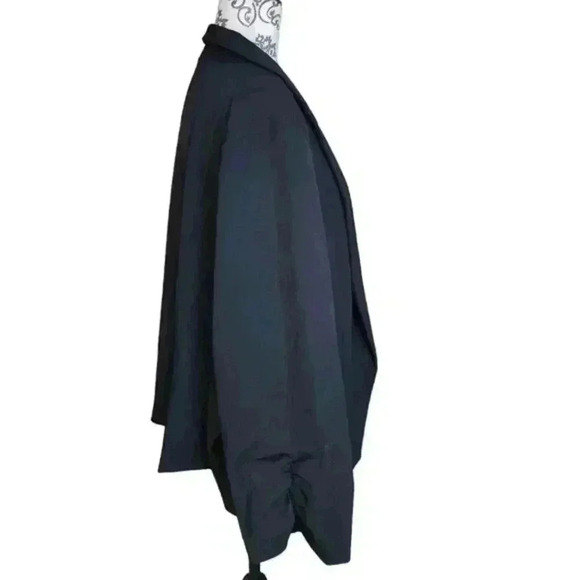Torrid Studio Luxe Woven Open Front Blazer Deep  Crop Black Women's Plus size 5X - Picture 6 of 14